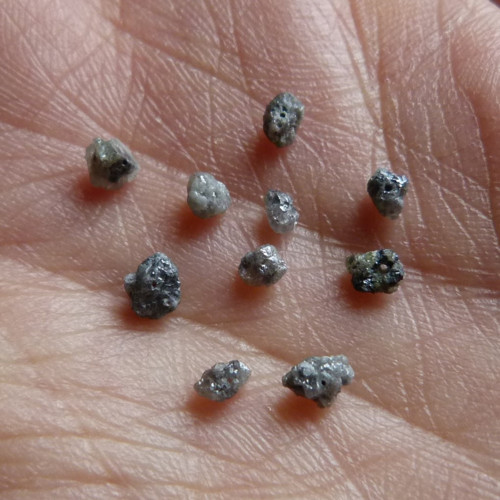 Diamant surové krystalky - vrtané - 10 ks(D6) — foto 1