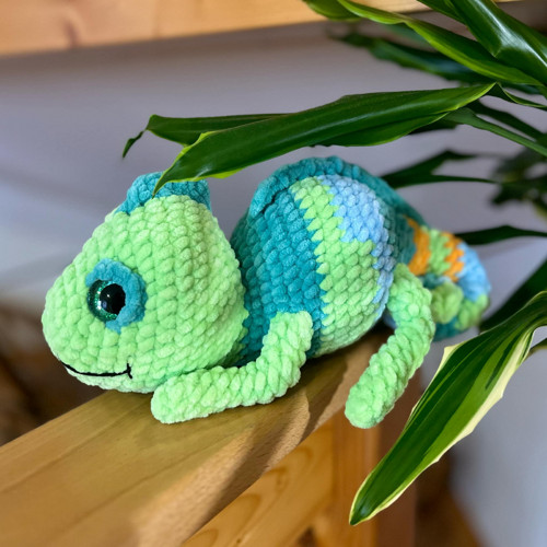 Háčkovaný chameleon — foto 1