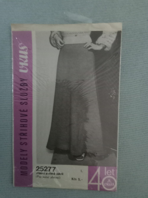 Pletená sukně — foto 1