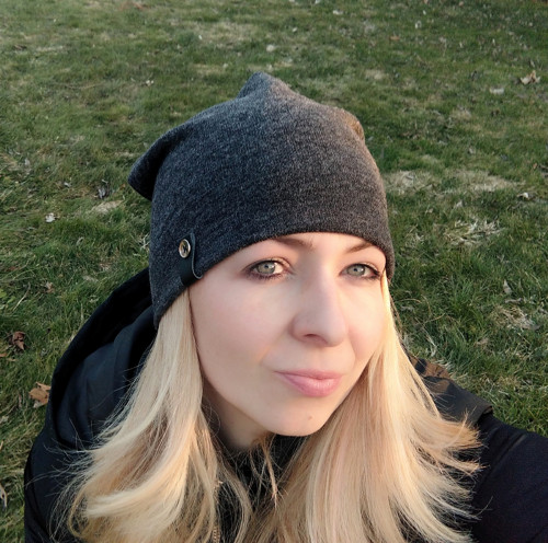 Tmavě šedá čepice svetrovina dvojitá UNISEX