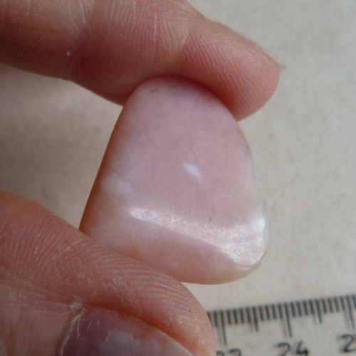 Opál růžový - 2,4 cm