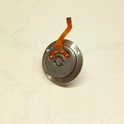 Motor pevného disku — foto 1