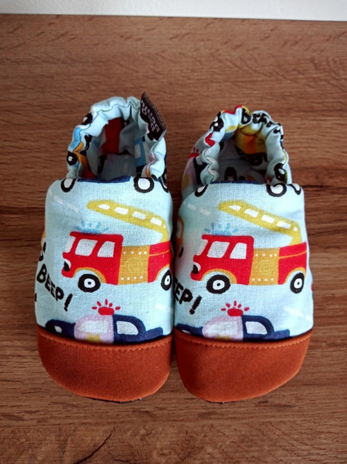 Barefoot Capáčky /Hasiče /Protiskluz