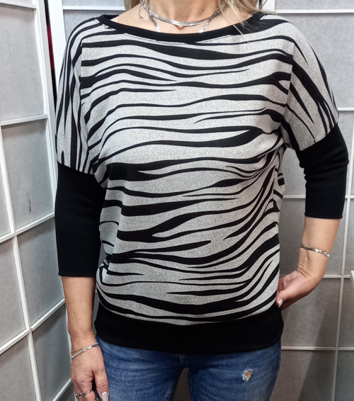 Svetřik s netopýřími rukávy- zebra