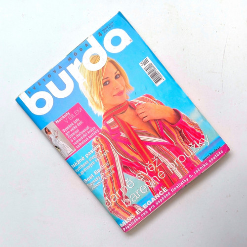 BURDA 4/2005 — foto 1