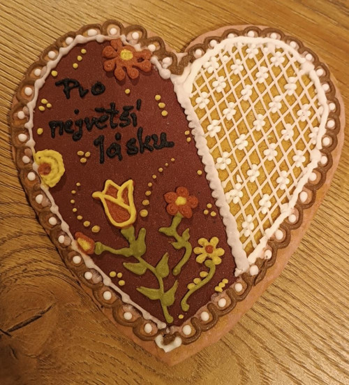 Dárkové srdce z perníku, dekorační