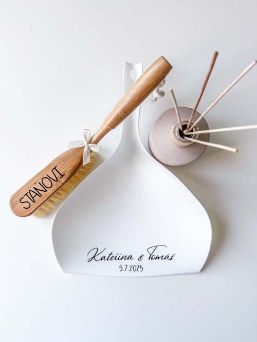 Svatební smetáček a lopatka