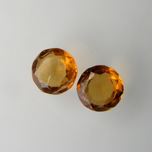 Broušené granáty Hessonity, 1,19ct./Pár, cca.5x5mm