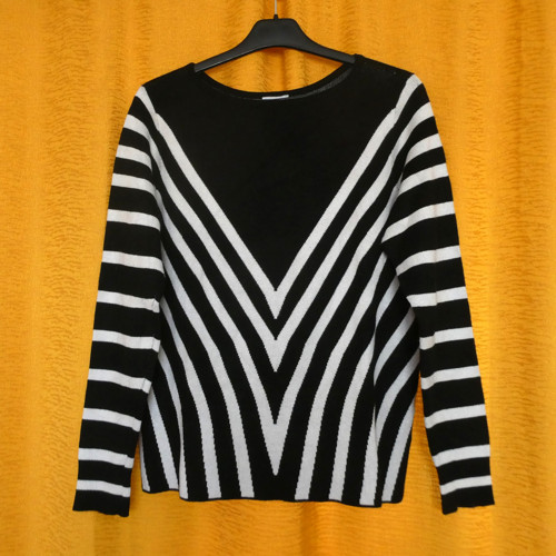 Svetr "zebra", L/XL. zn. Noisy May, top stav