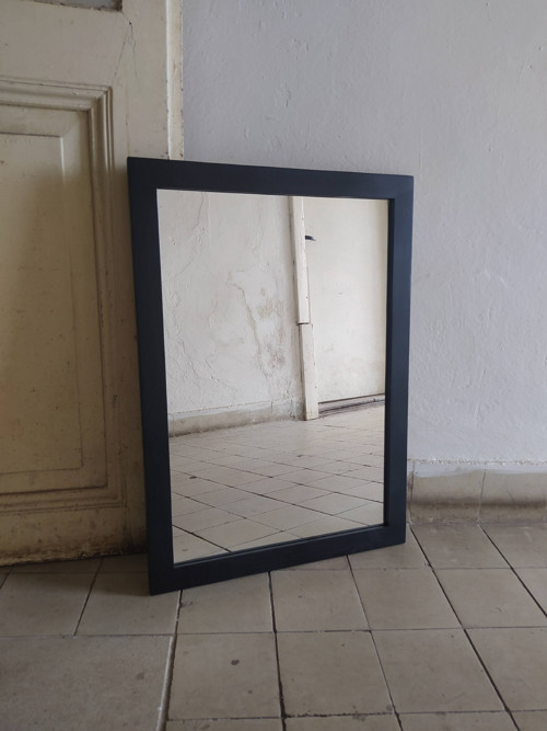 Dřevěné zrcadlo 70 x 50cm černé