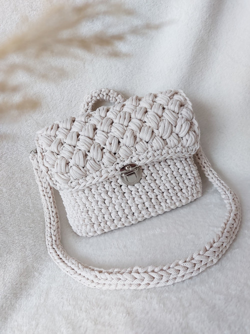 Návod na háčkovanou kabelku NEBE