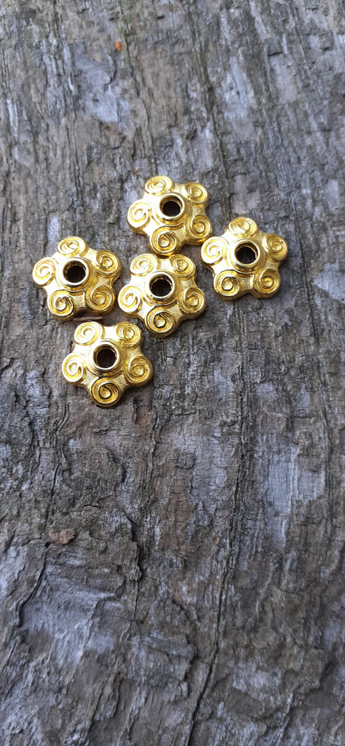 Kaplík 10 mm, zlatý