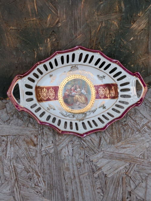 Vintage porcelánová prolamovaná miska.