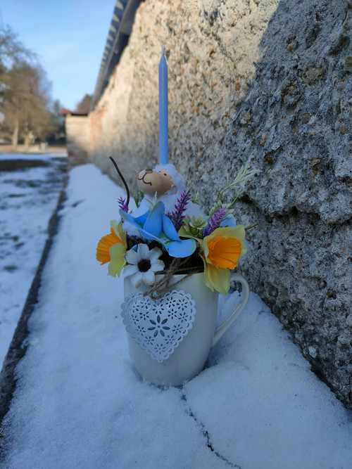 Svícen Vyhlížim jaro