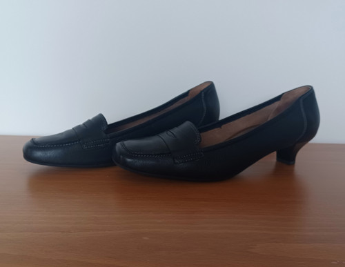 Kožené lodičky Hogl — foto 1