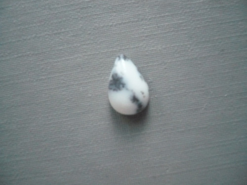 Kabošon - dendritický opál 10 mm, č.39Df