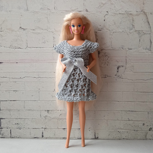 Oblečky pro Barbie - šaty — foto 1