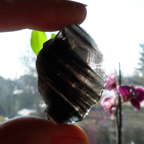Obsidián kouřový surový - 4,5 cm - Extra! — foto 1