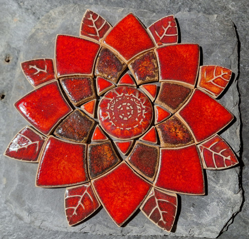 Mandala z keramických komponentů 109