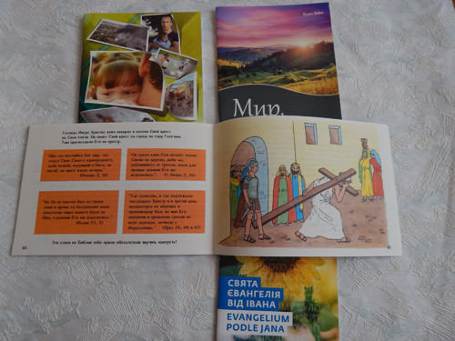 Křesťanská literatura v RUŠTINĚ 4 ks
