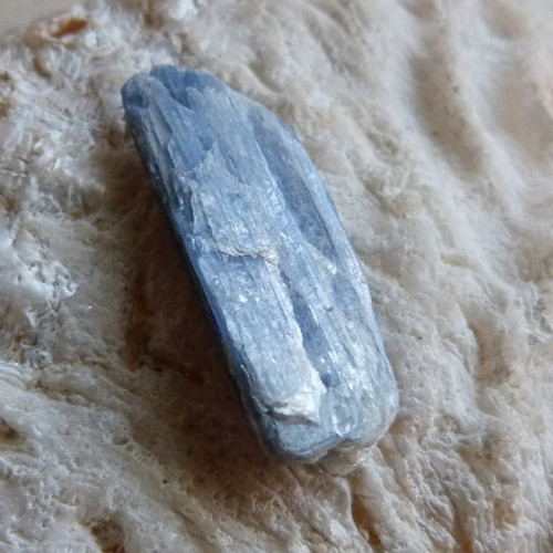 Kyanit - disten - 3,2 cm