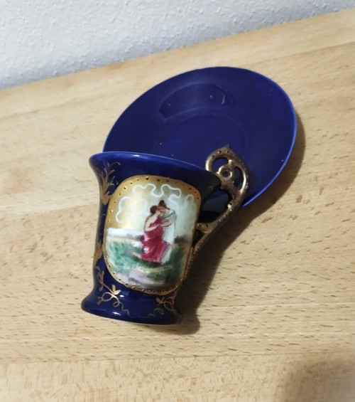 Vintage šapo Kobalt empírová láska