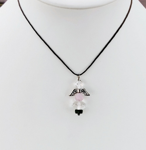 Anděl štěstí, lásky, náhrdelník talisman na šňůrce