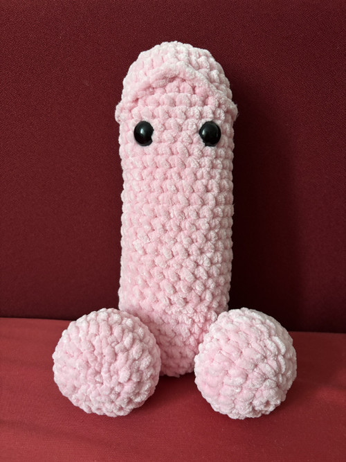 Háčkovaný Mr. Maxi Pinďa