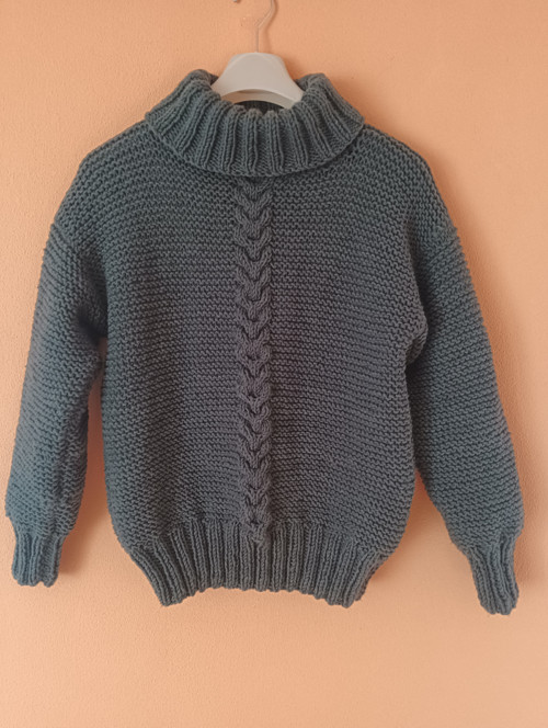 Teplý svetr s rolákem — foto 1