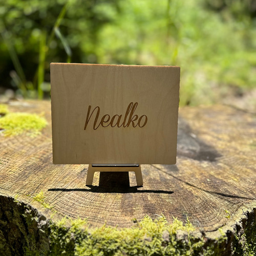 Dřevěná cedulka NEALKO