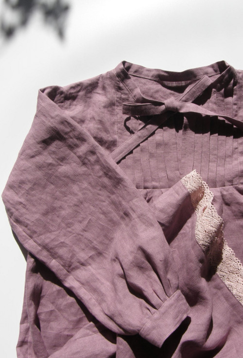 Lněná košilela s krajkou mauve