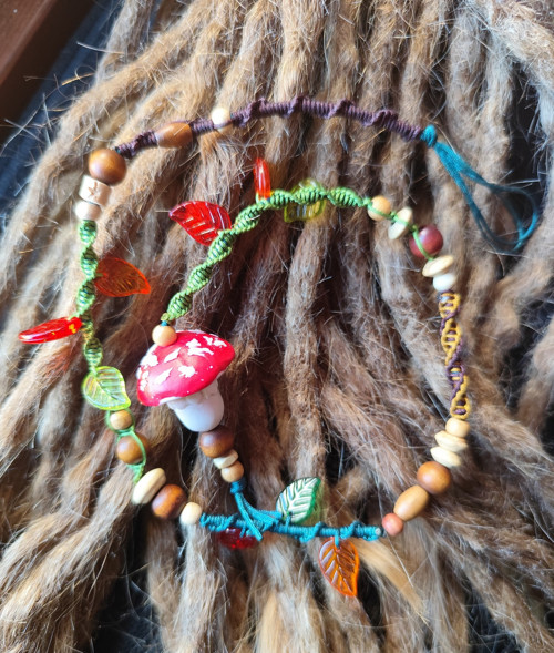 Hairwrap Mushroom Red I
