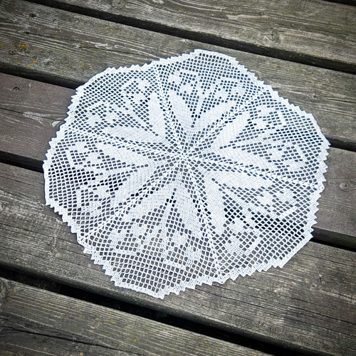 Háčkovaná dečka "Sněženky", 58 cm