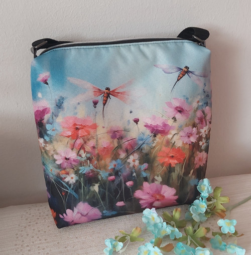 Volání léta - crossbody — foto 1