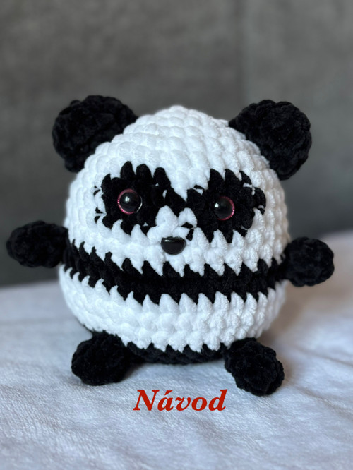 Návod na háčkovanou pandu