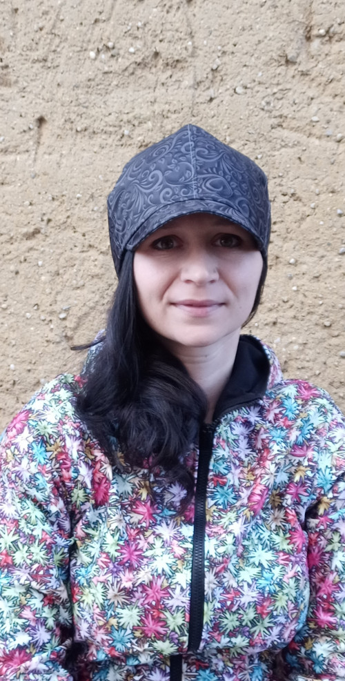 Softshellová čepice