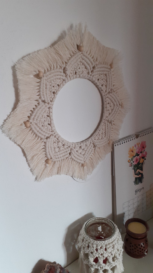 Macramé mandala