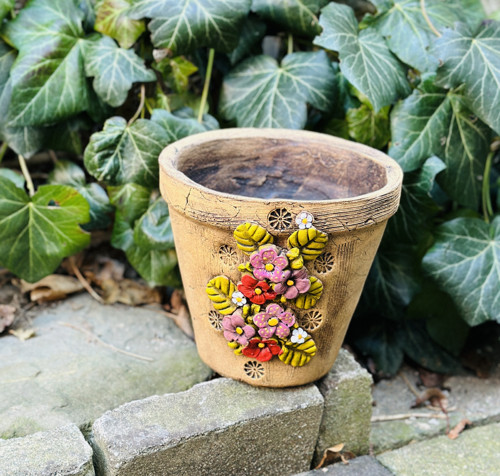 Malý květináč - kytky
