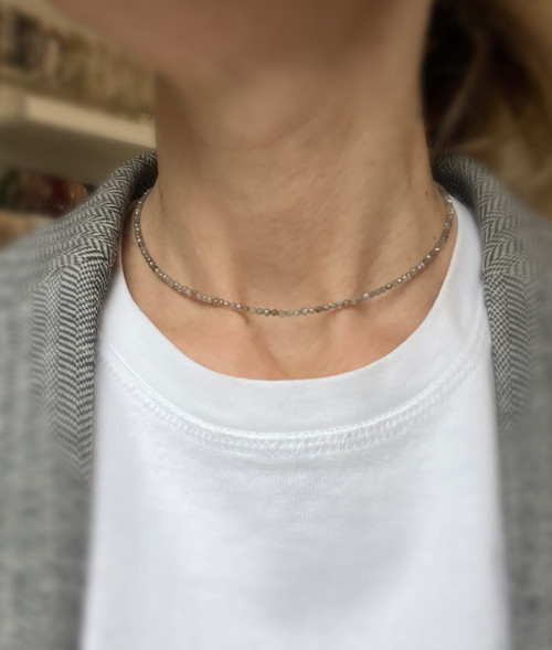 Náhrdelník choker labradorit