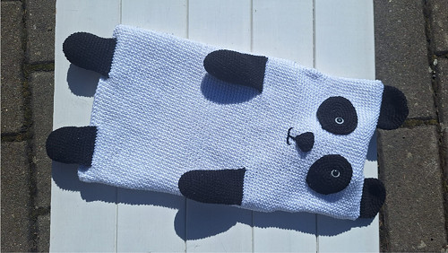 Panda - obal, obleček na termofor, háčkovaný