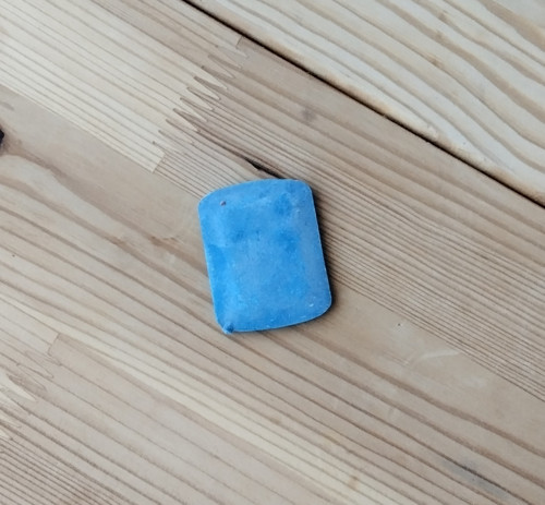 Krejčovská křída 3,2cm x 4 cm. Modrá