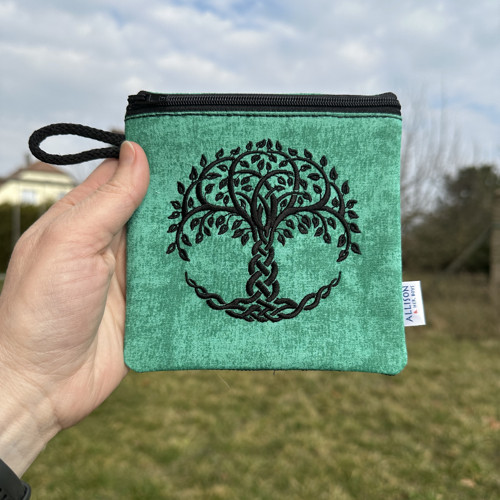 Kapsička velká Yggdrasil zelený