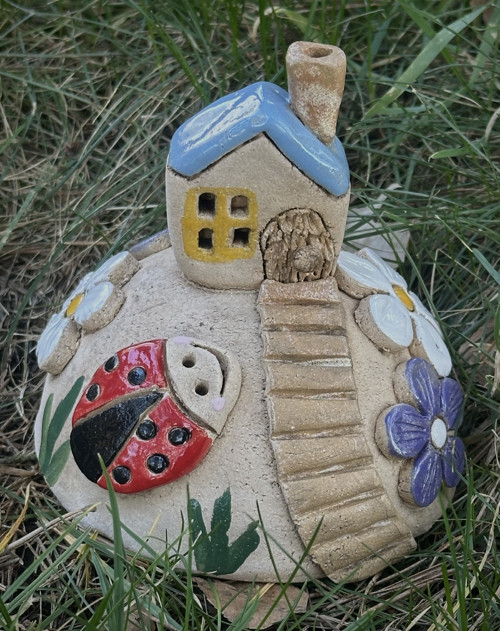 Keramický domeček