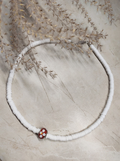 Choker Nellie