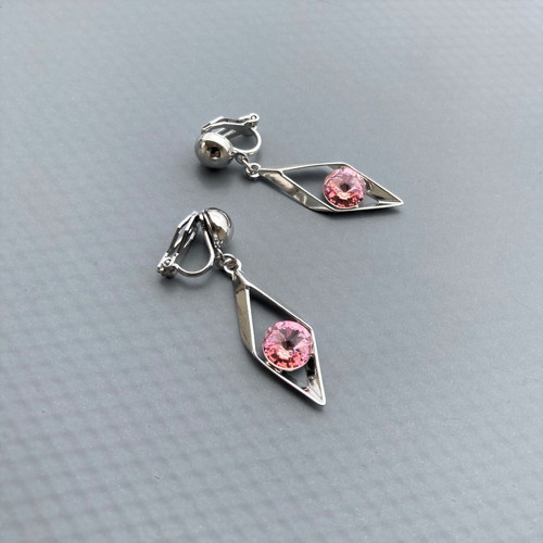 Antialerg. klipsy Light rose Swarovski kosočtverec