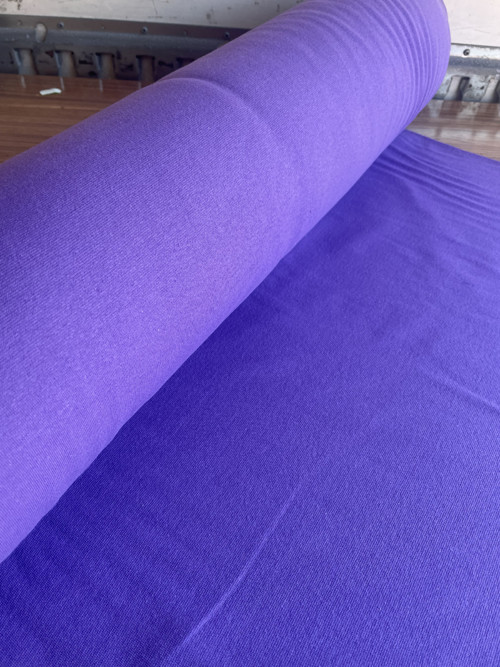 FIALOVÁ 49 — foto 1