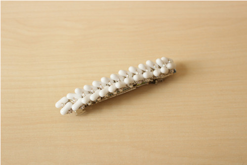 Spona do vlasů bílá tic tac úzká 6cm