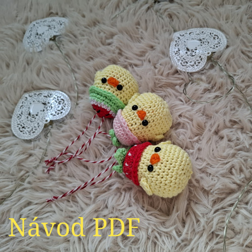 Návod na kuřátka v ovocných čepičkách