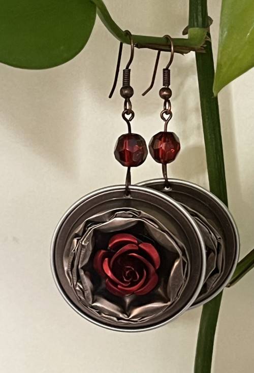 Náušnice Rose Šedá-Červená (Nes27)