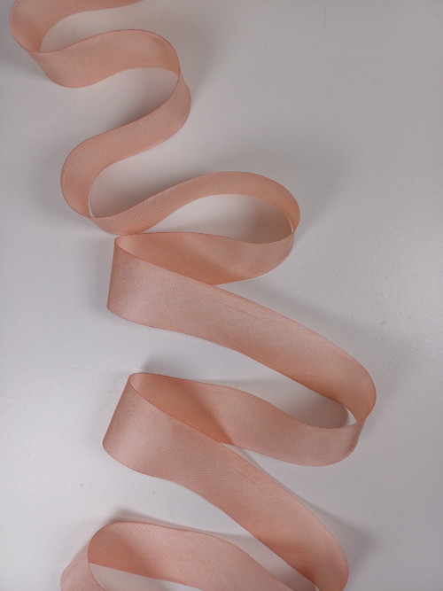 Stuha z jemného hedvábí - Starorůžová, 2,5 cm